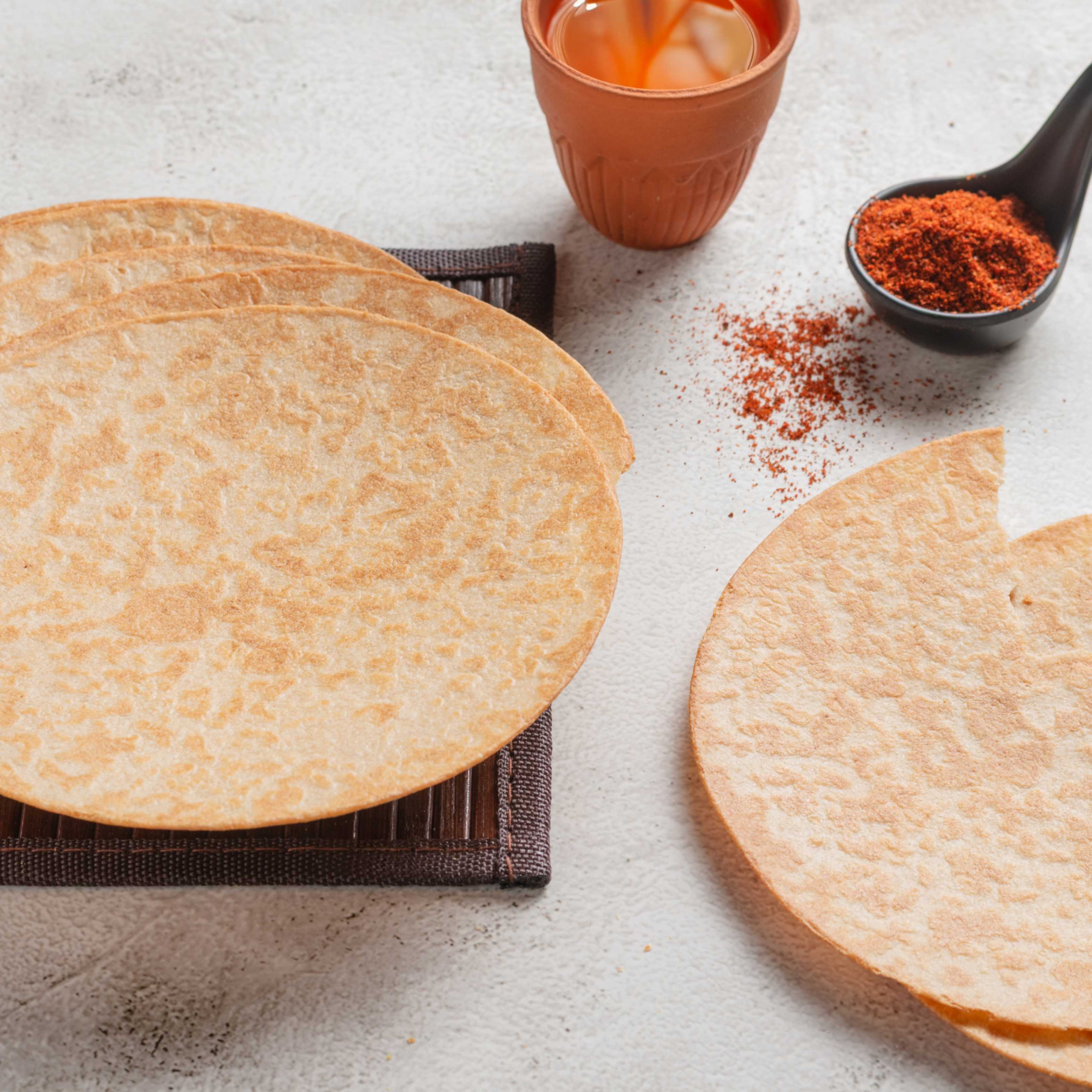Buy Plain Khakhra online from World of Mysore Pak. A crisp, natural snack that’s perfect with dips or enjoyed solo.