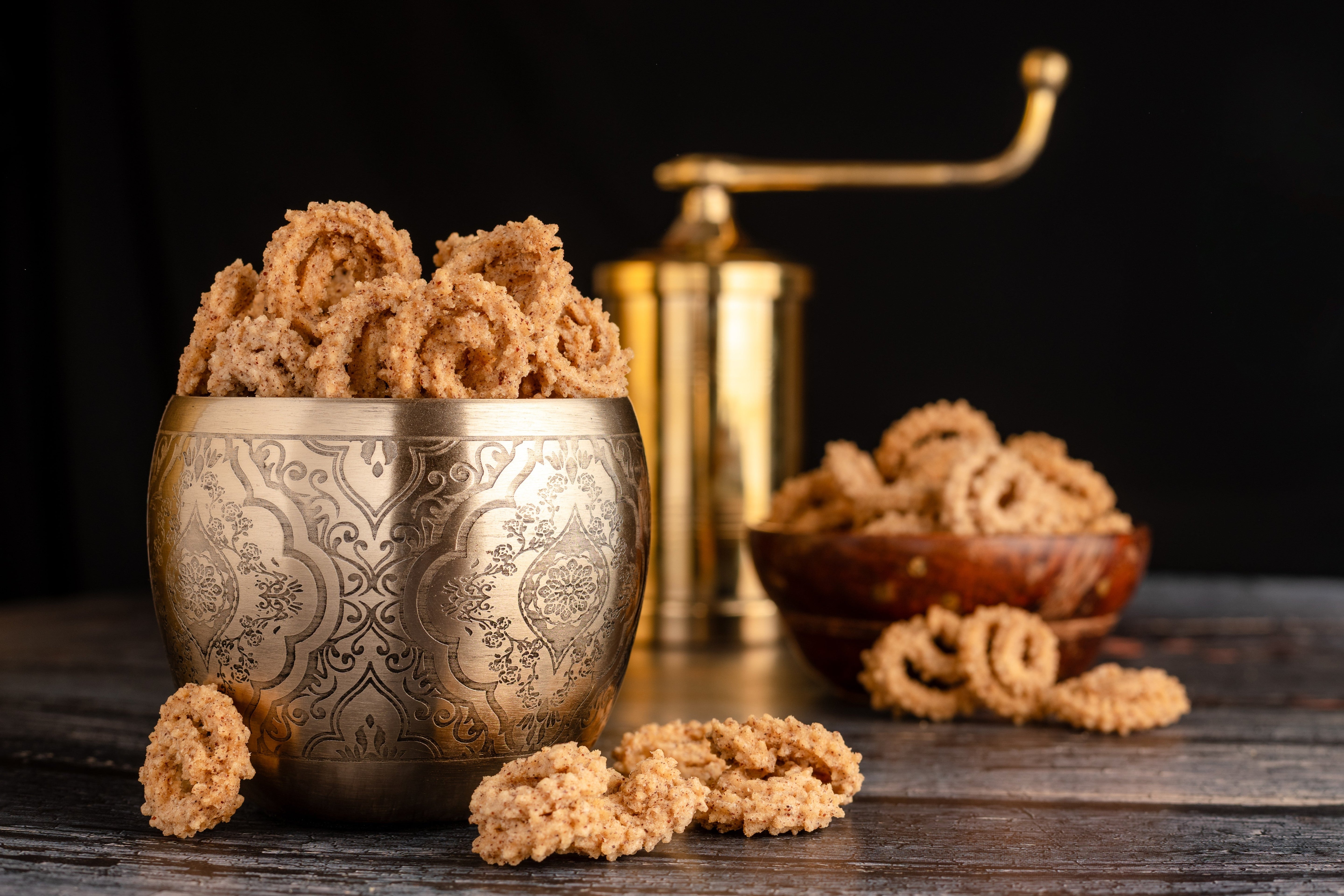 Buy Ragi Muruku online from World of Mysore Pak – tasty, fiber-rich snack perfect for healthy, mindful munching.