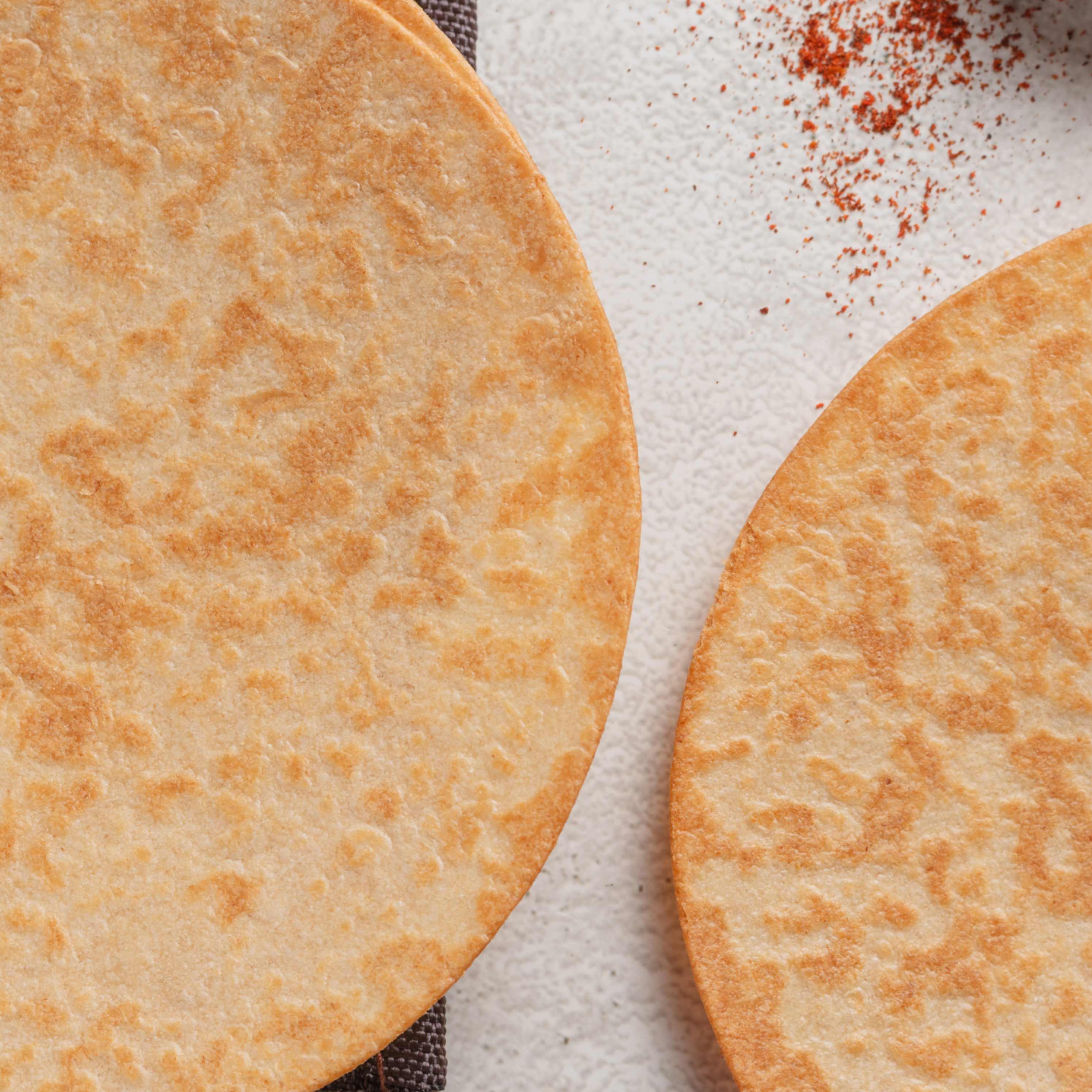 Buy Roasted Khakhra online from World of Mysore Pak. A light, crunchy snack made for guilt-free munching anytime.