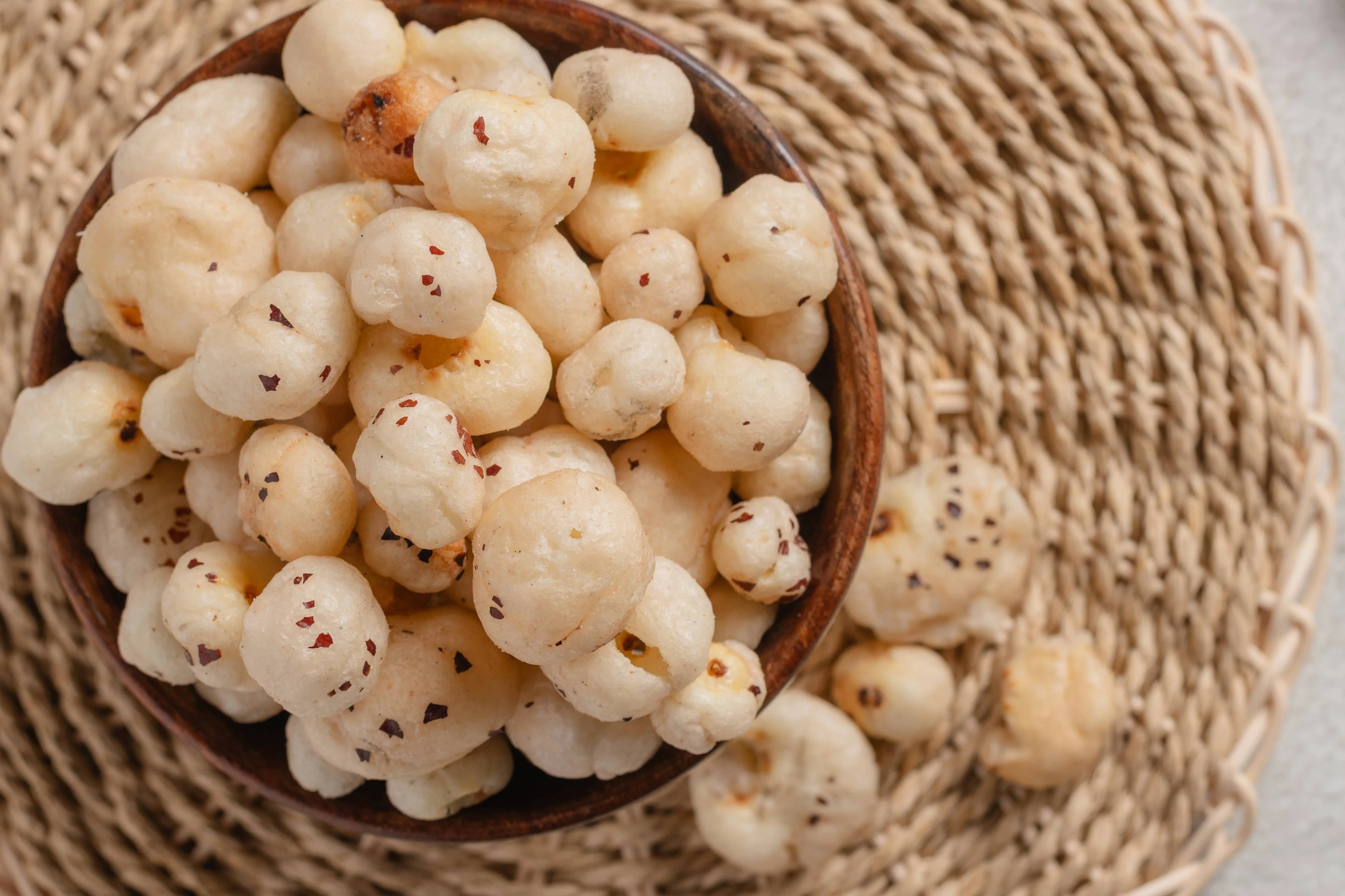 Buy Salt Makhana online from World of Mysore Pak. These roasted lotus seeds offer a crunchy and light snack.